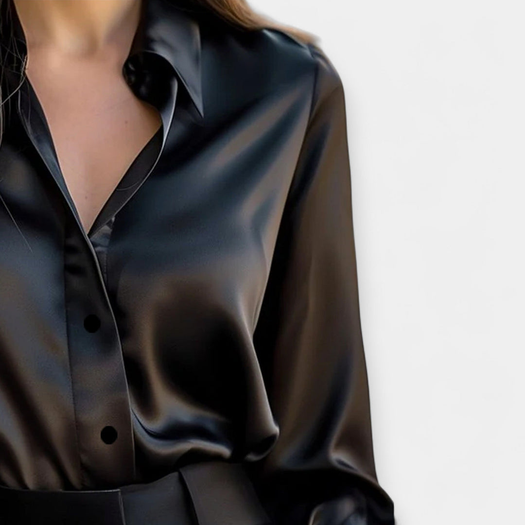 Viktorie - Satin blouse with a collar