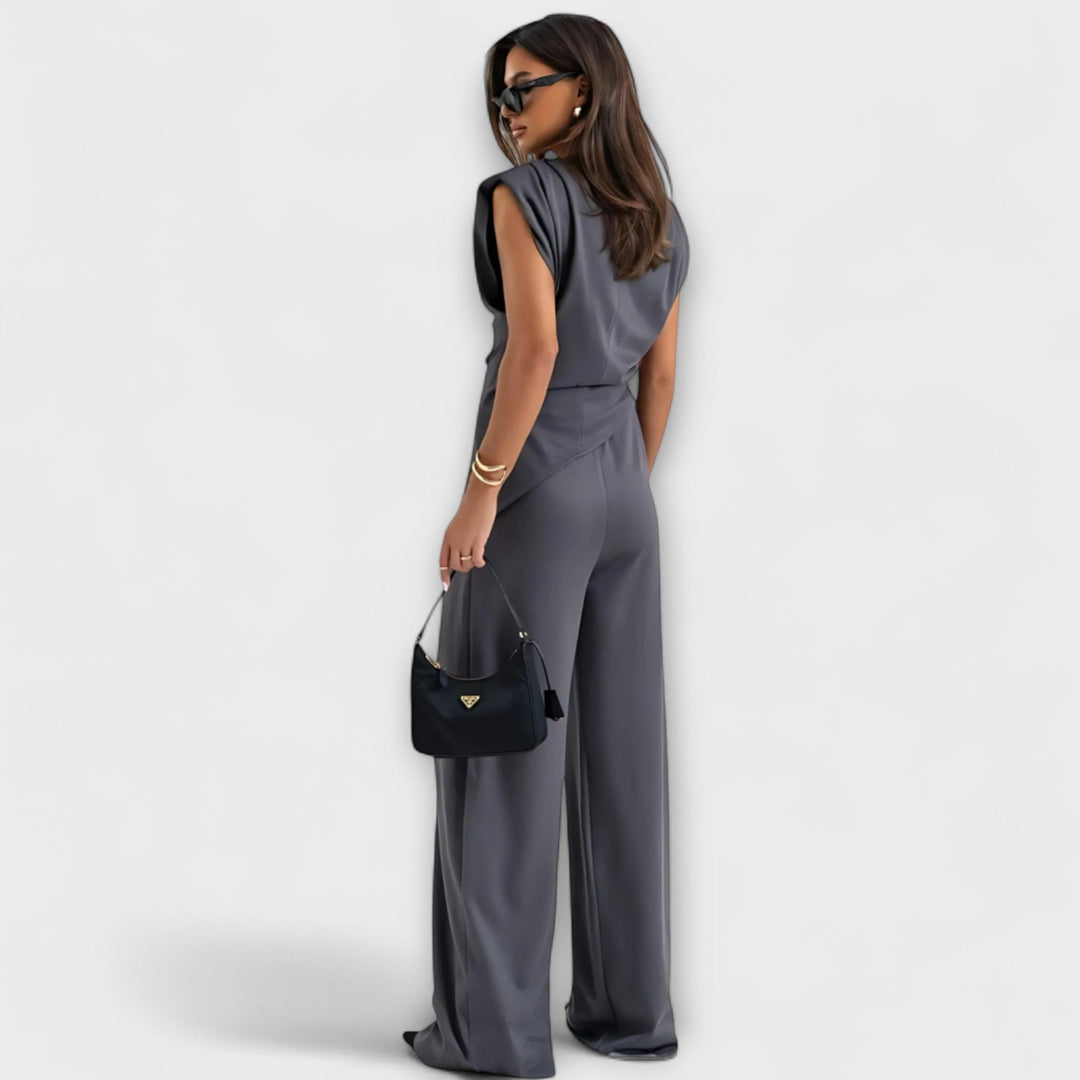Michaela - Asymmetric set with dramatic shoulders