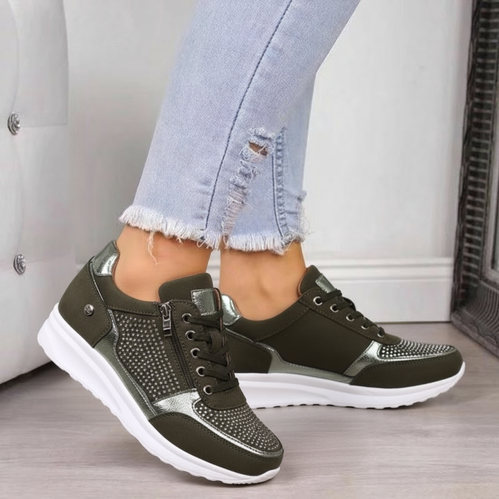 Lightweight Everyday Sneakers