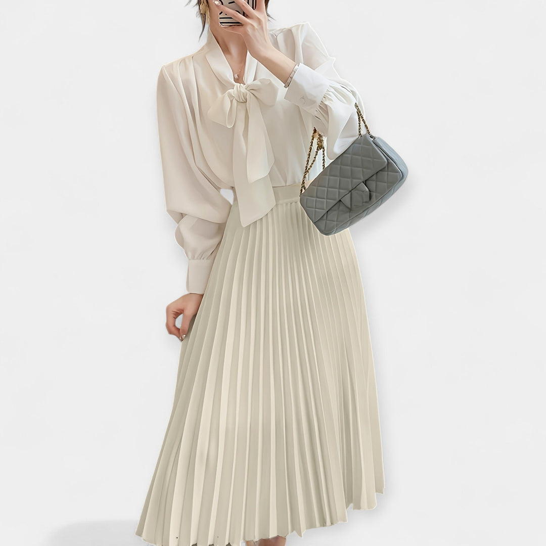 Veronika - Long pleated satin skirt