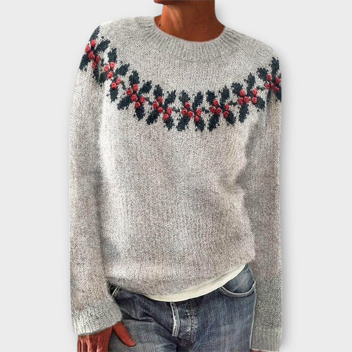 Simone - A warm sweater for Christmas