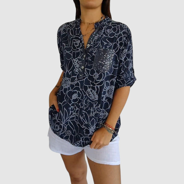 Jasmína - Blouse with a floral pattern