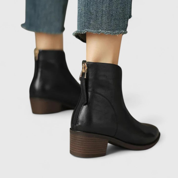 Natalia - Elegant Boots