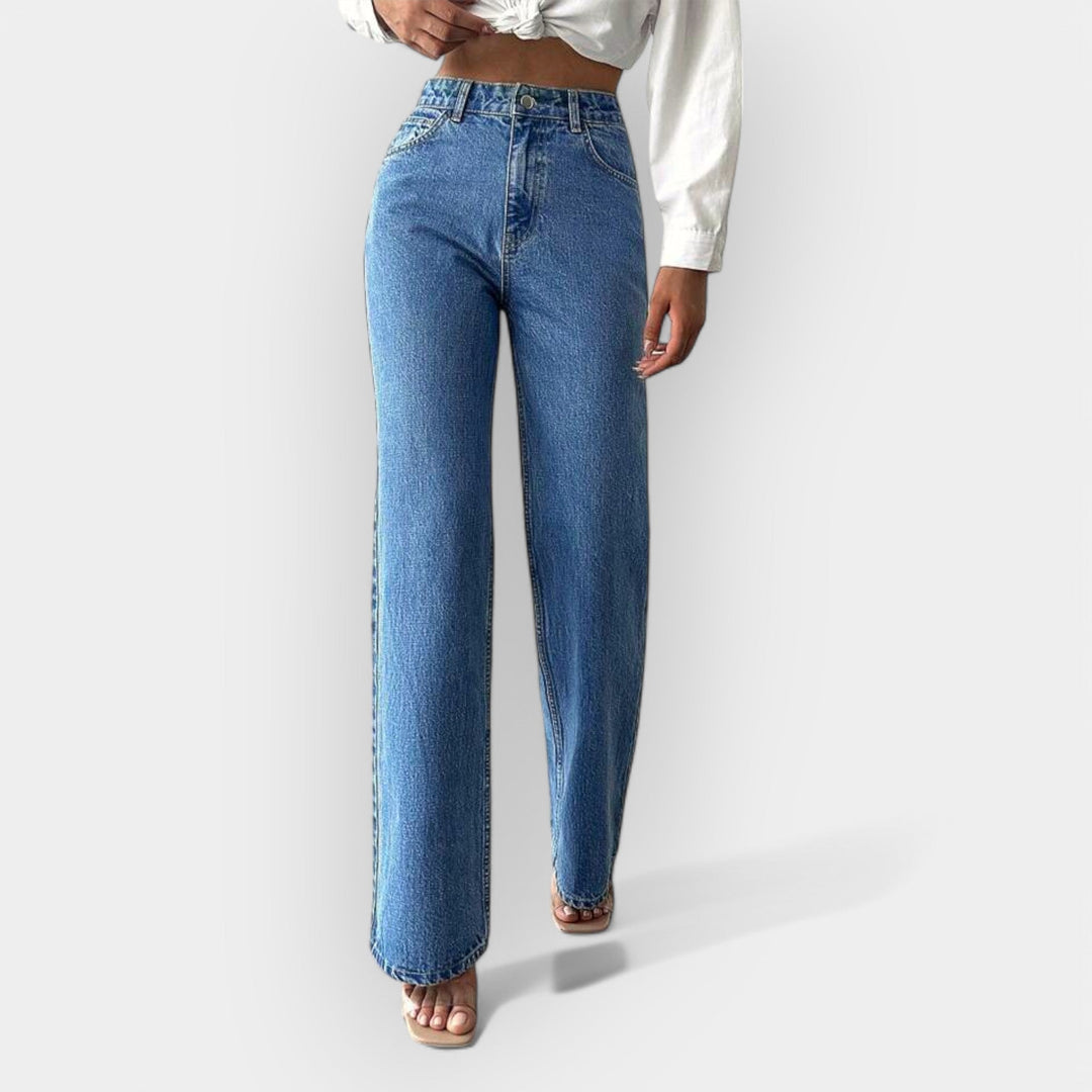 Mia - High jeans with a comfortable wide cut