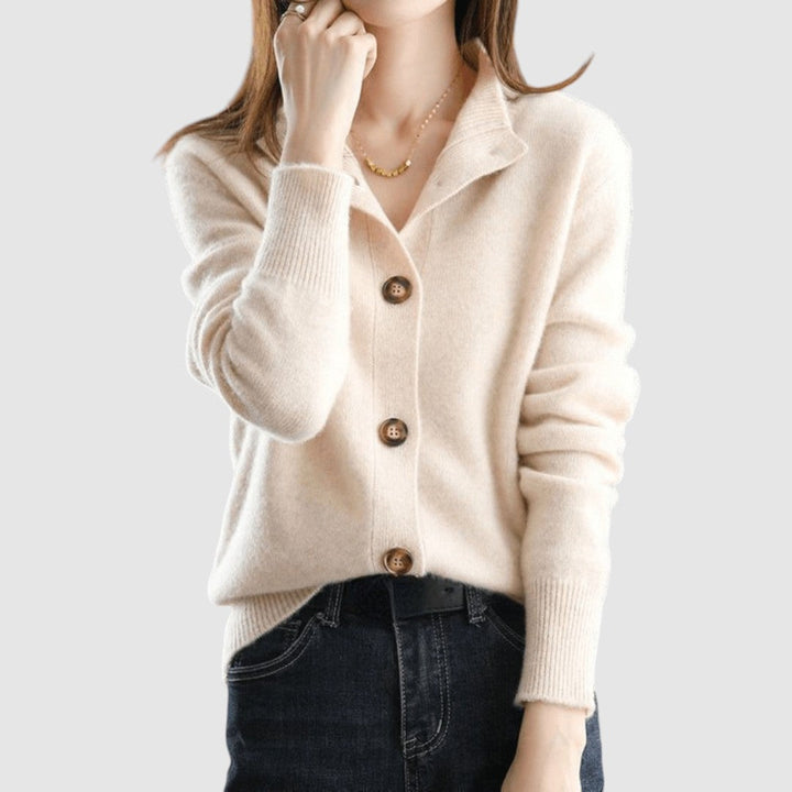 Viktorie - Luxurious knitted cashmere sweater