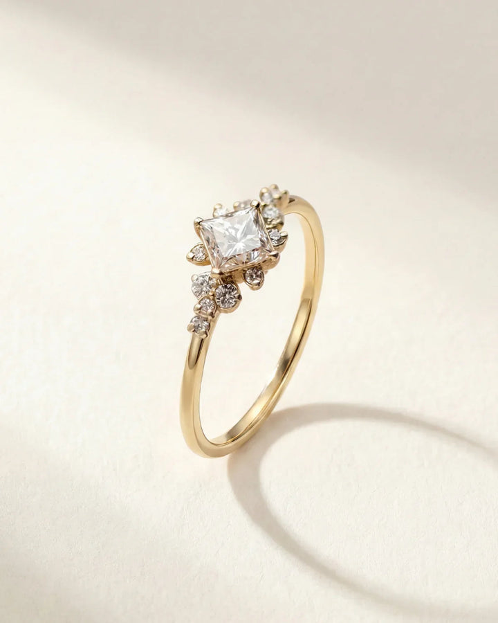 Raymonde Ring