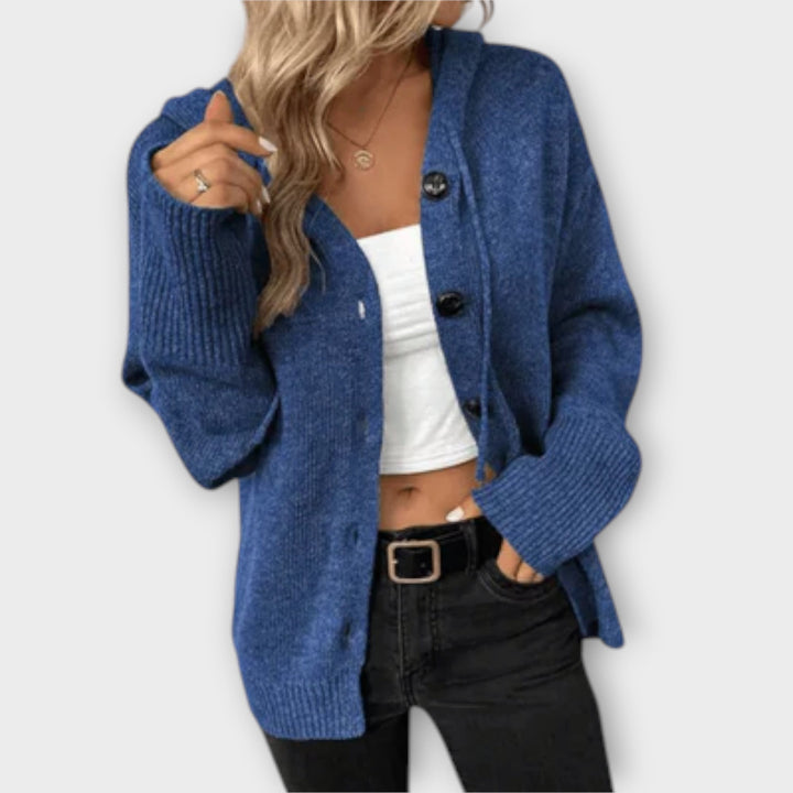 Brittan - Knitted sweater with buttons