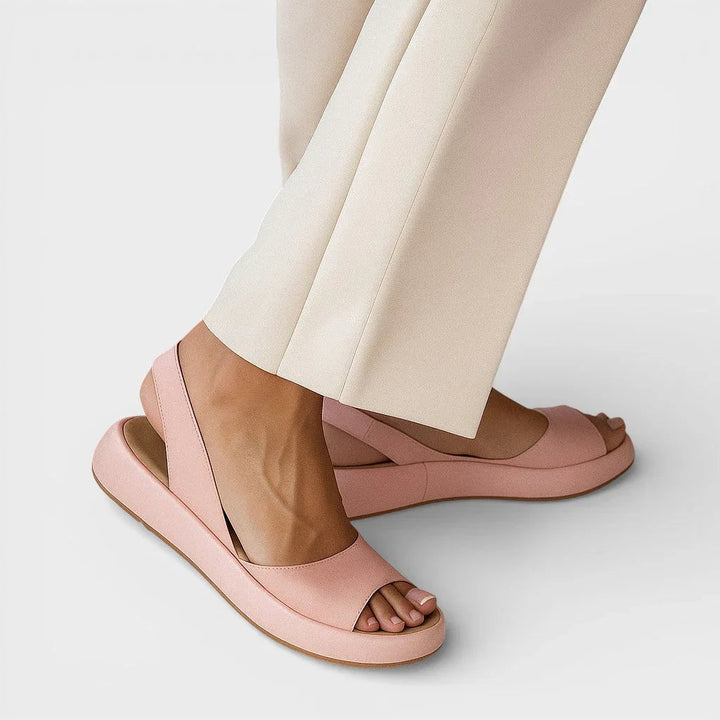 Thérèse Non-Slip Sandals