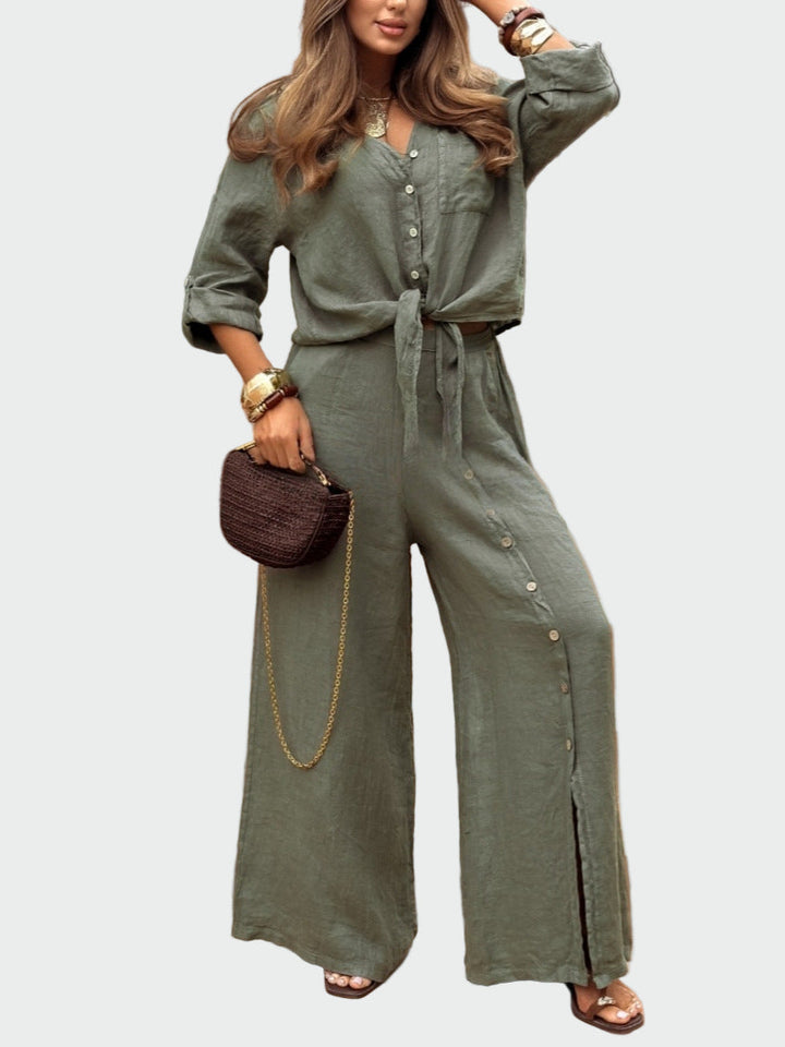 Mia - Women's, modern, one-colour, two-piece suit