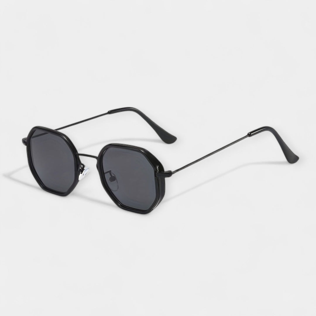 Wrap glasses for outdoor activities