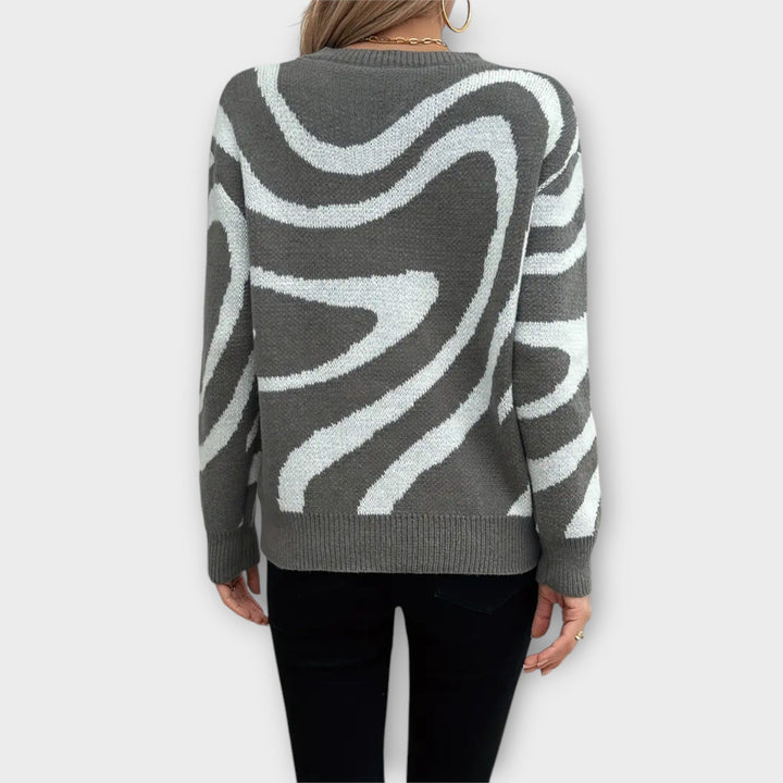 Larissa - Warm knitted sweater