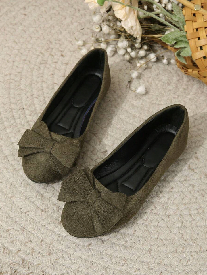 Trendy Women’s Slip-Ons with Bow and Soft Sole