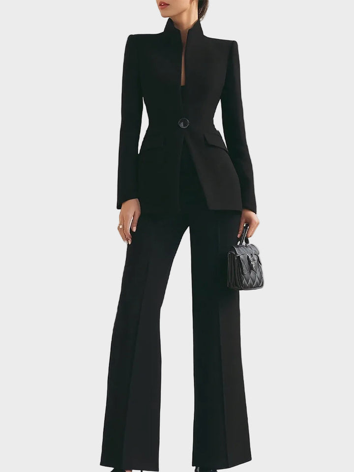 Solenne – an elegant set