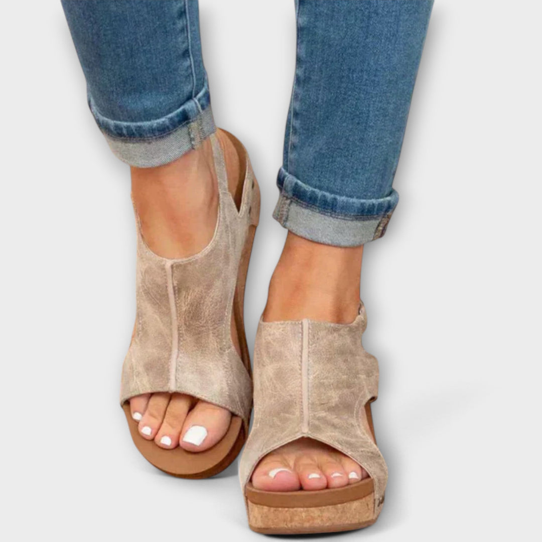 Lina - Wedge sandals