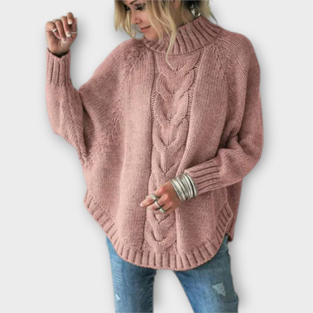 Elysian - Knitted sweater with a cable pattern