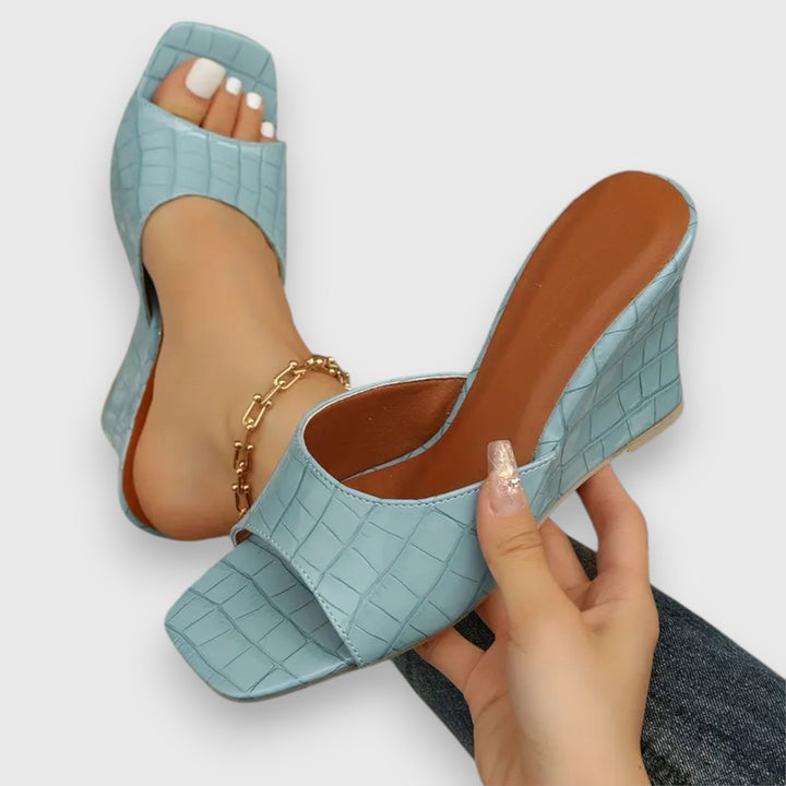 Jasmin – Wedge sandals