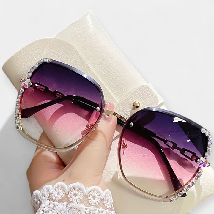 Women's glasses with a gradient effect