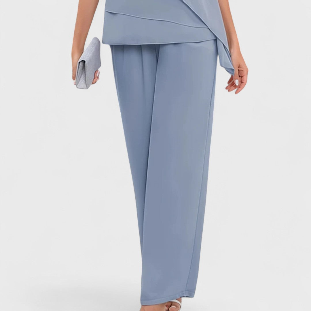 Ciara - Effortlessly feminine ensemble