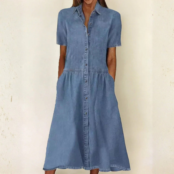 Karolina - Denim dress with short sleeves