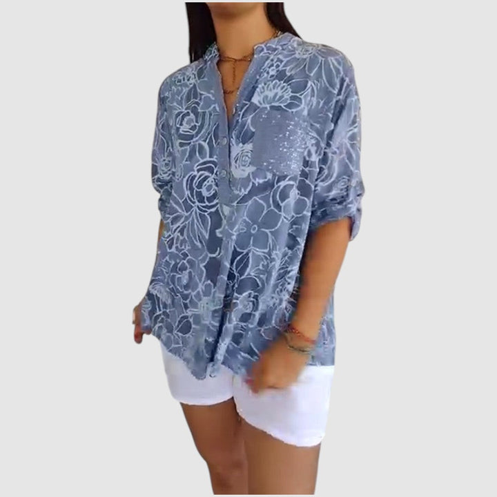 Jasmína - Blouse with a floral pattern