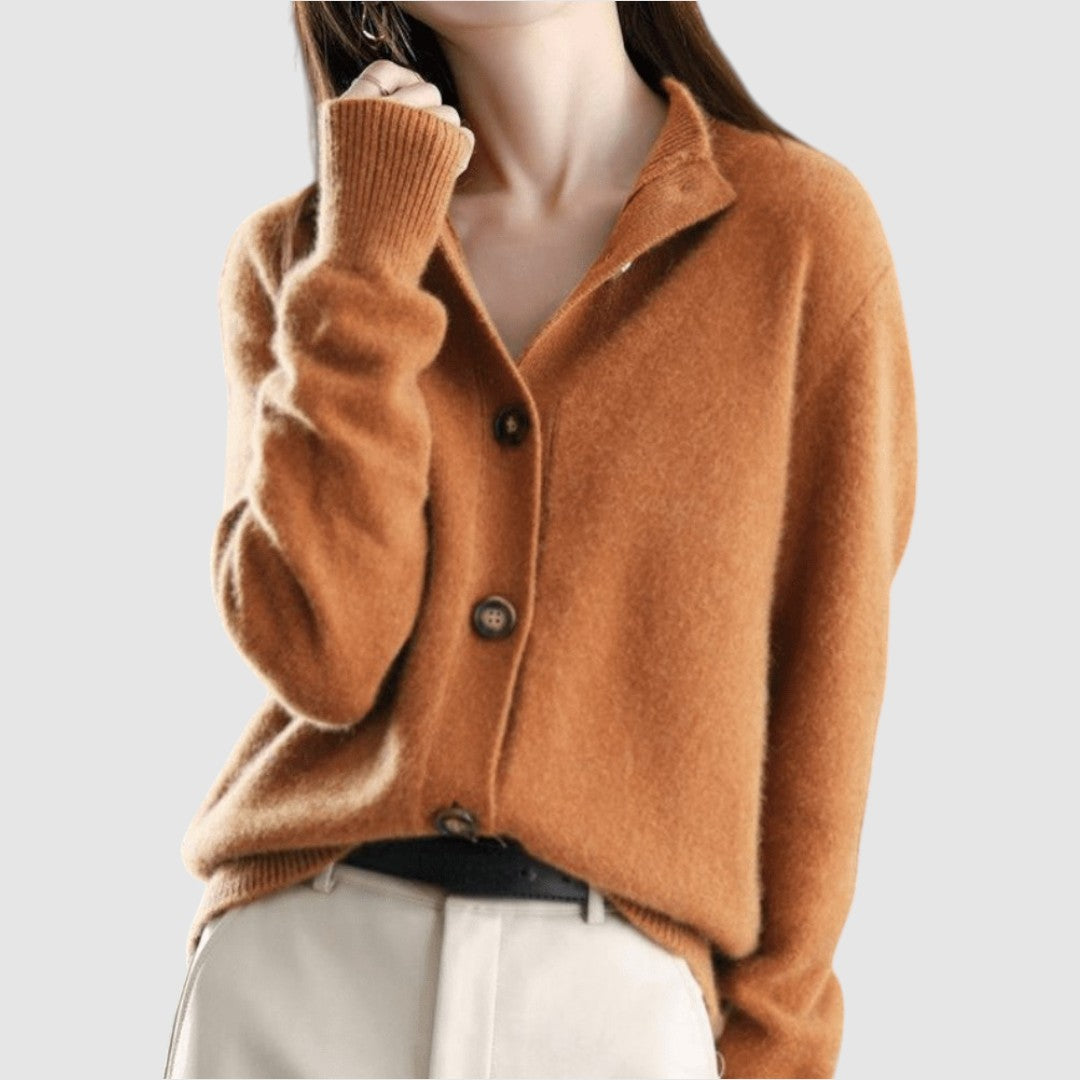 Viktorie - Luxurious knitted cashmere sweater