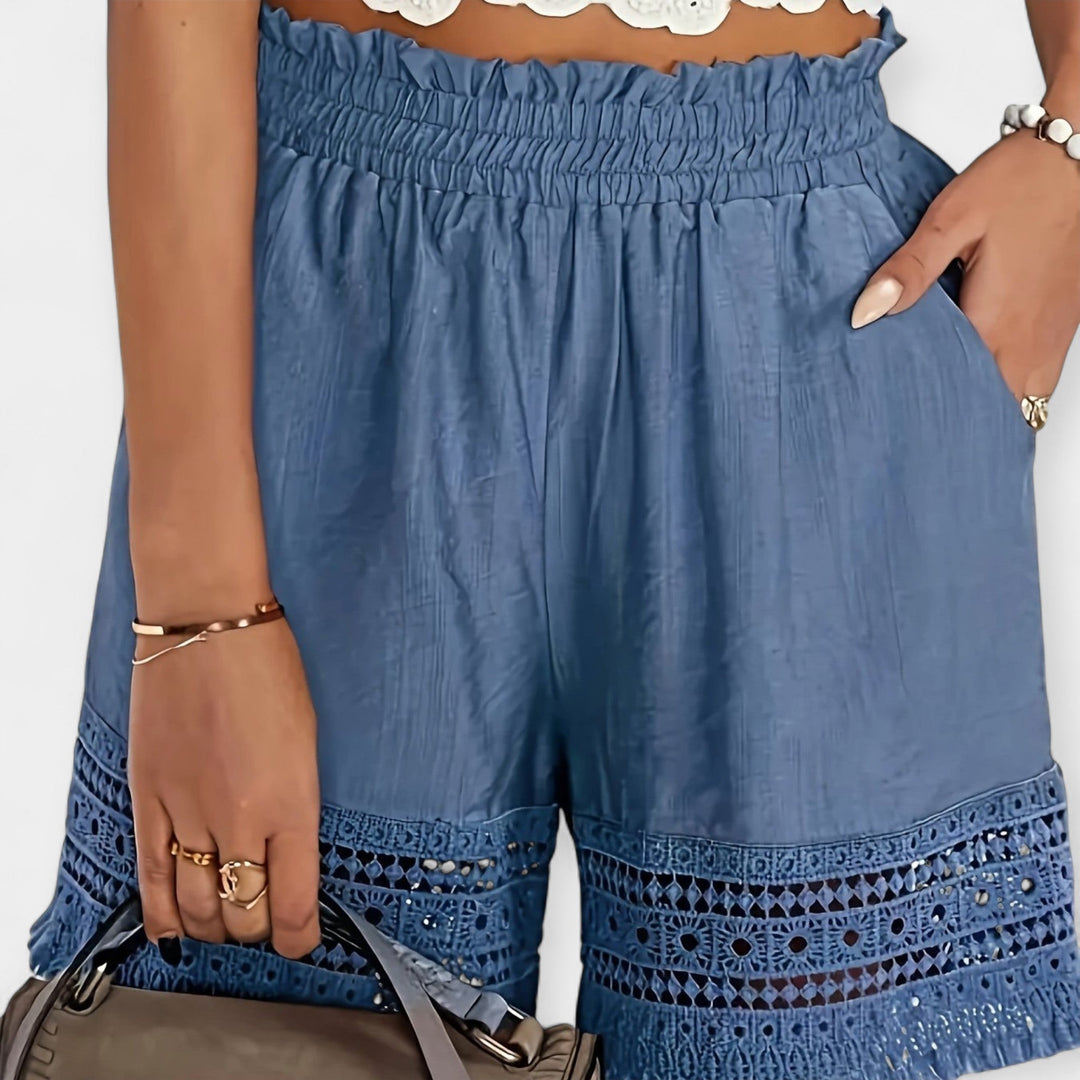 Nikol - Lace shorts