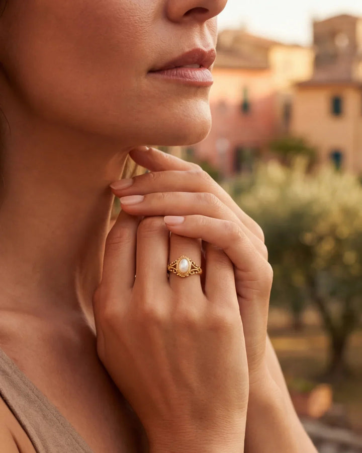 Hélène Elegant Ring