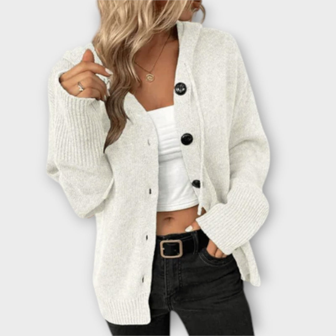 Brittan - Knitted sweater with buttons