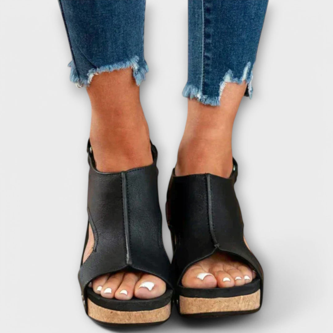 Lina - Wedge sandals
