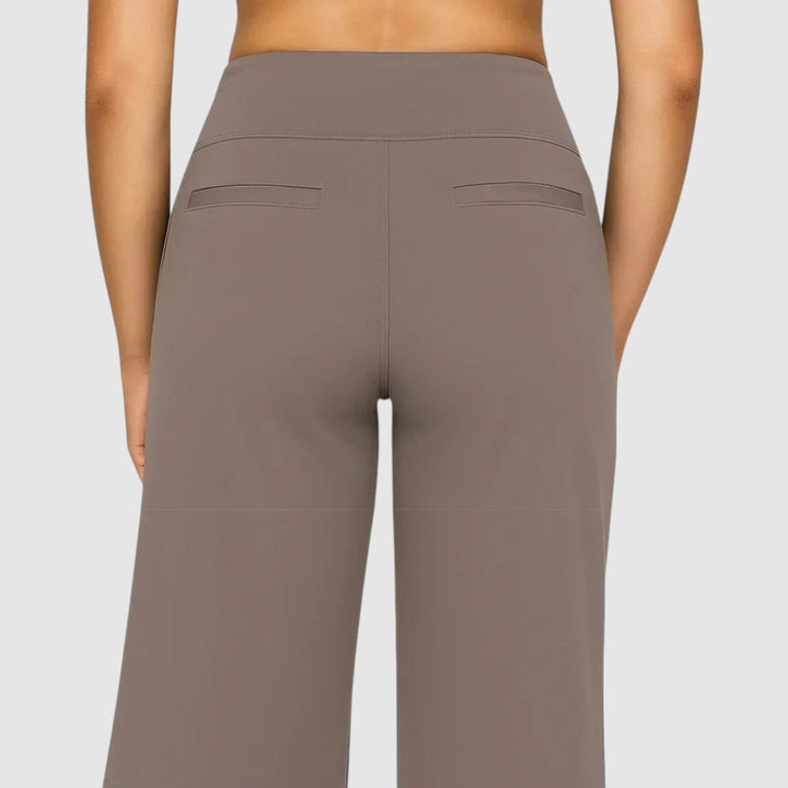 Iva - Comfortable sweatpants for every woman