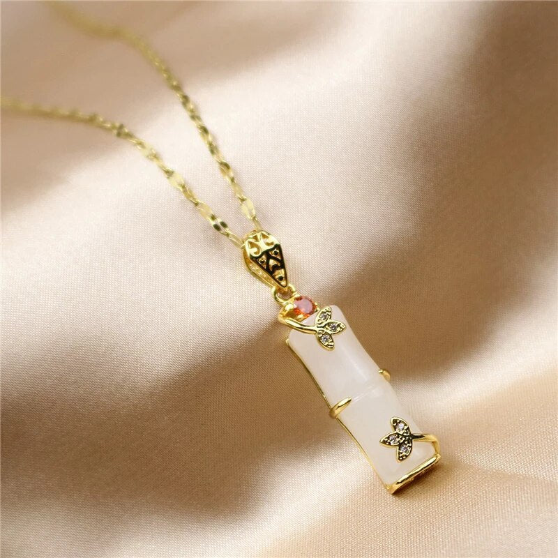 Necklace with jade amulet
