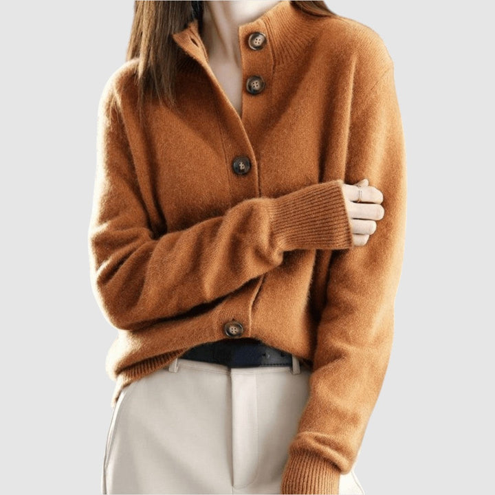 Viktorie - Luxurious knitted cashmere sweater
