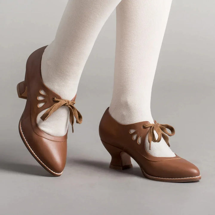 Bow Detail Pumps