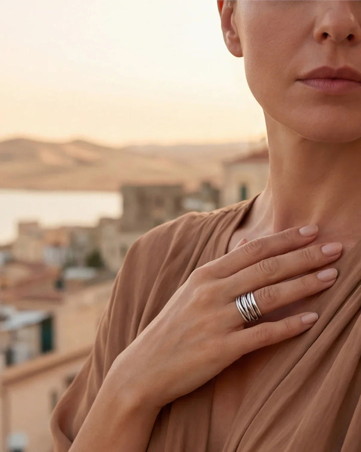 Isaline Modern Ring
