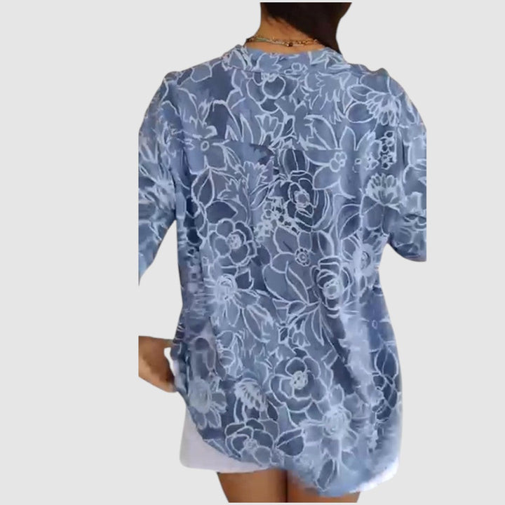 Jasmína - Blouse with a floral pattern