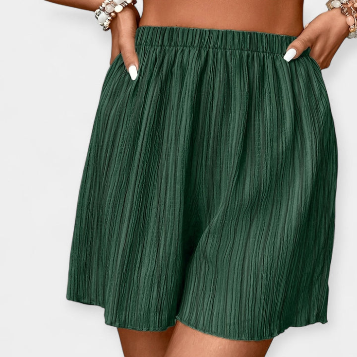 Nina - Stylish Shorts with Front Pleats