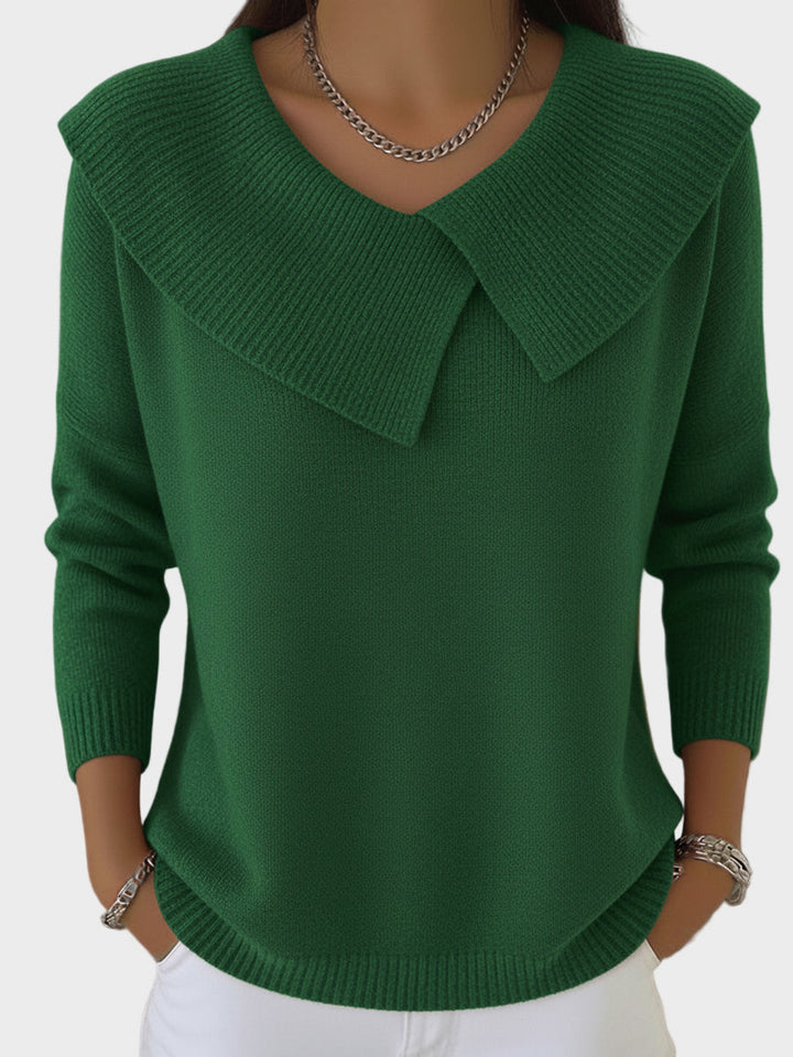 Lucia - Warm sweater with a soft collar