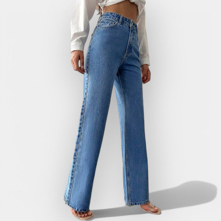 Mia - High jeans with a comfortable wide cut