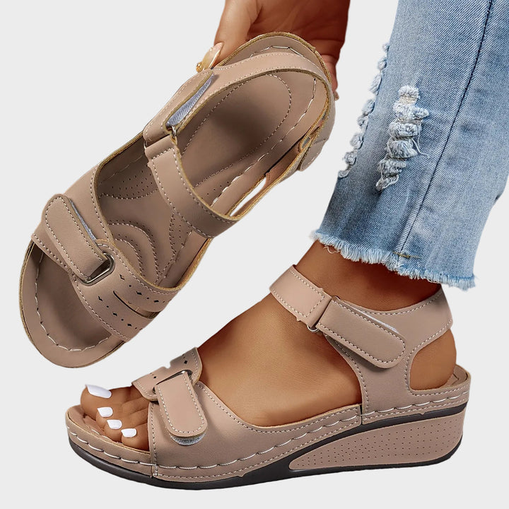 Célima - Elegant Ergonomic Sandals