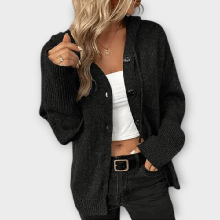 Brittan - Knitted sweater with buttons