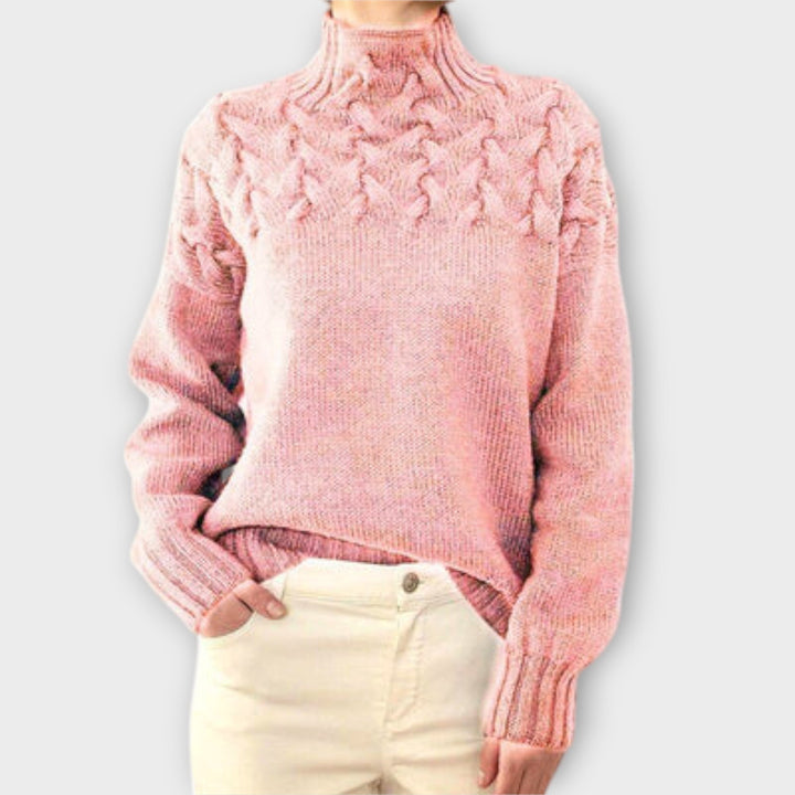 Eva - Women's sweater with a detailed cable pattern