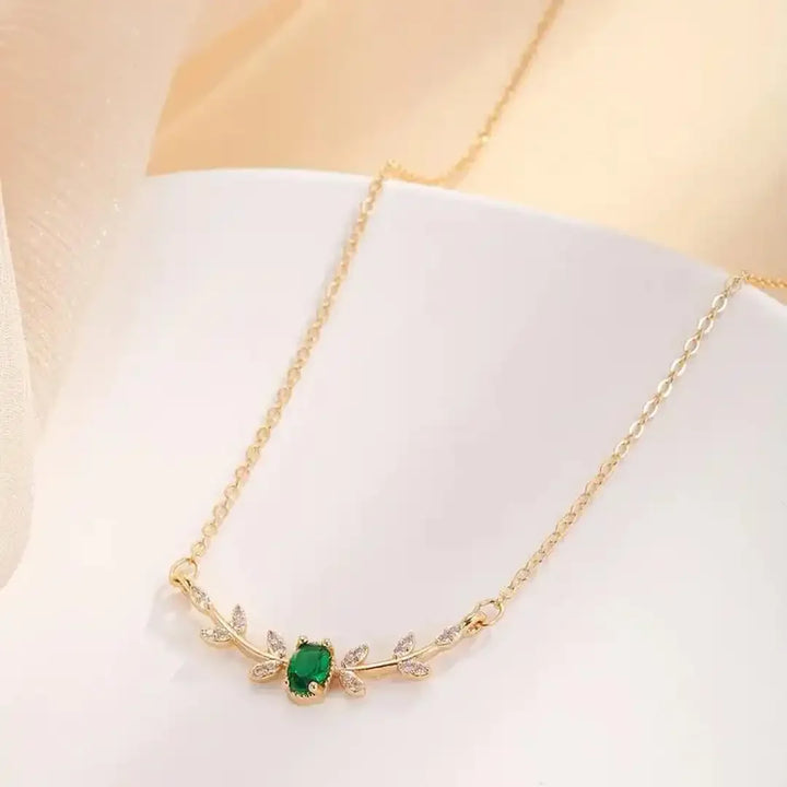 Maëlle Emerald Pendant