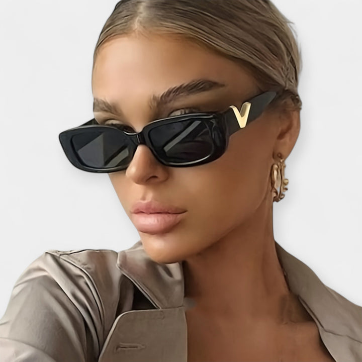 Retro square glasses