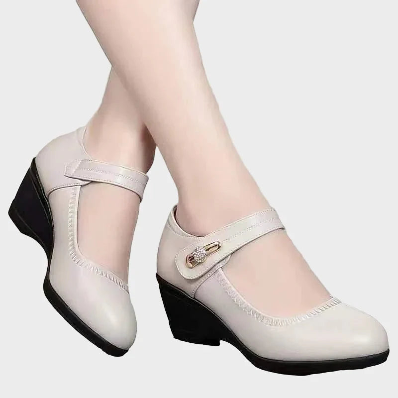 Lydia – Elegant, comfortable shoes with a medium heel