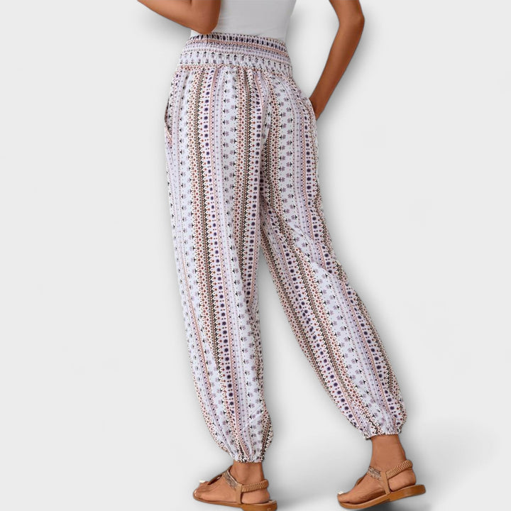 Scarlett - Trousers with an ethnic pattern