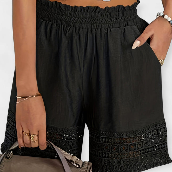 Nikol - Lace shorts