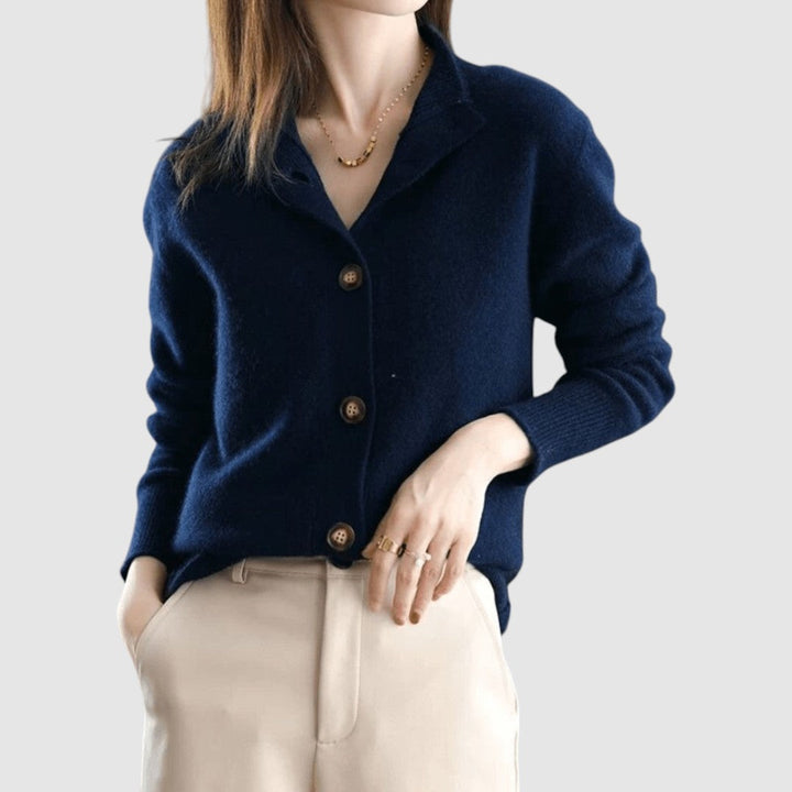 Viktorie - Luxurious knitted cashmere sweater