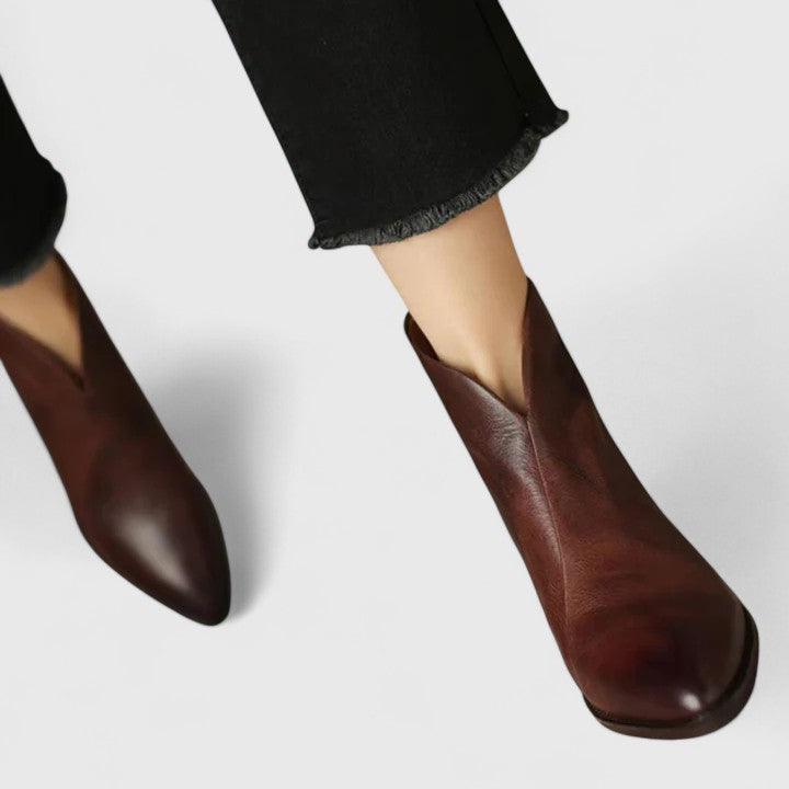 Natalia - Elegant Boots