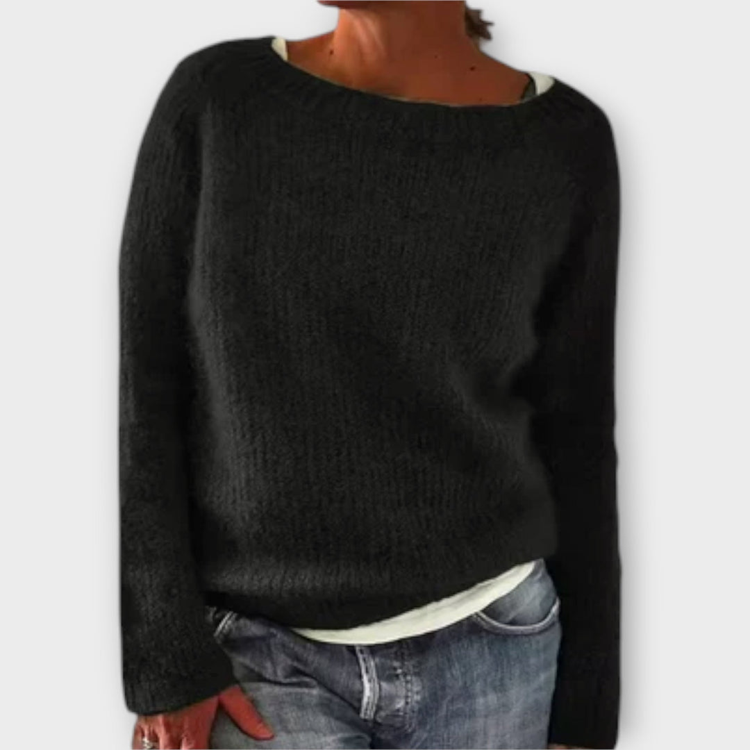 Regine – solid knitted sweater
