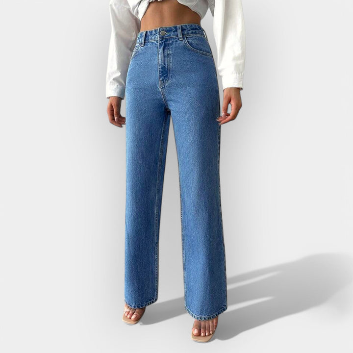 Mia - High jeans with a comfortable wide cut